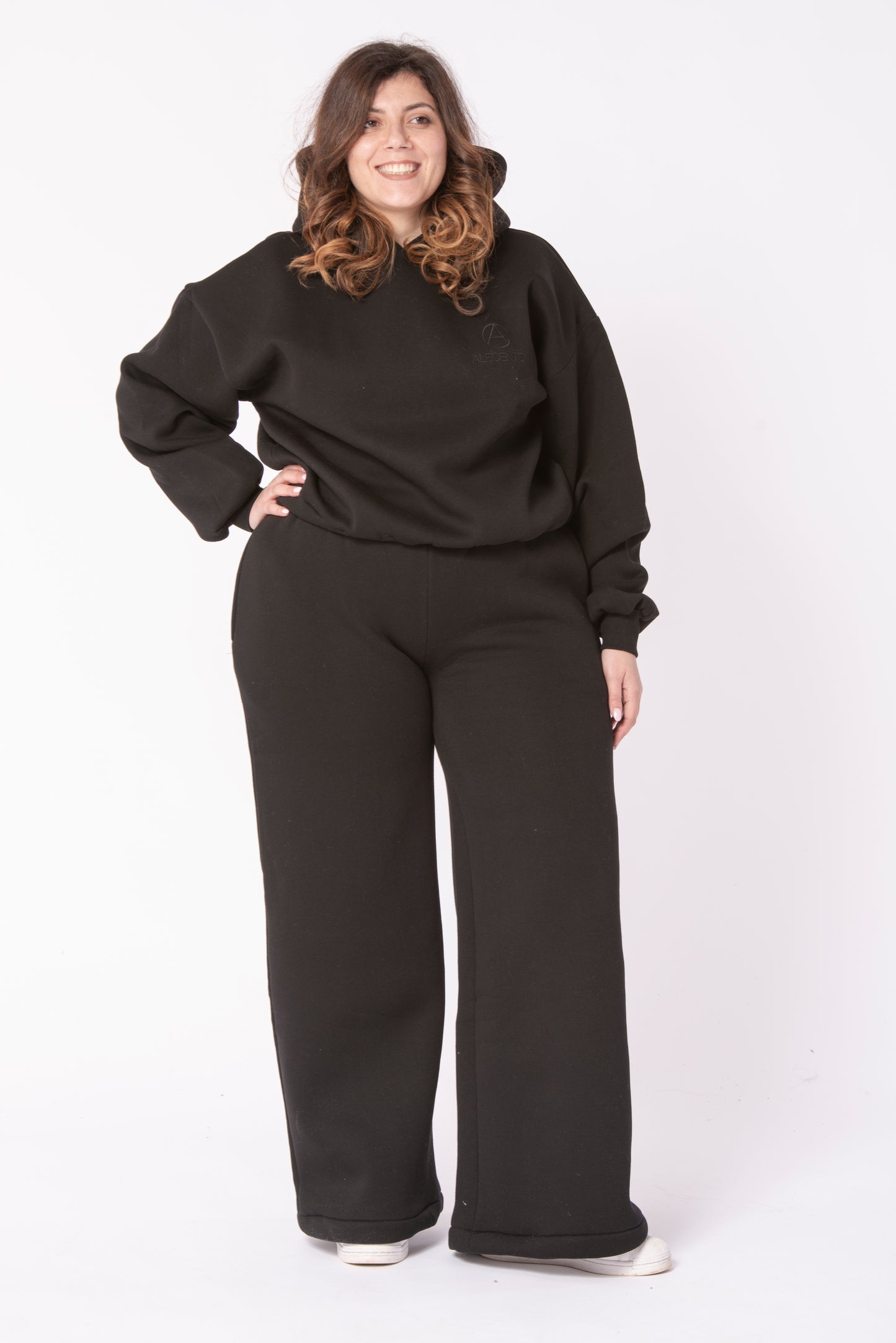 Tuta Muse Nera-Con Cappuccio