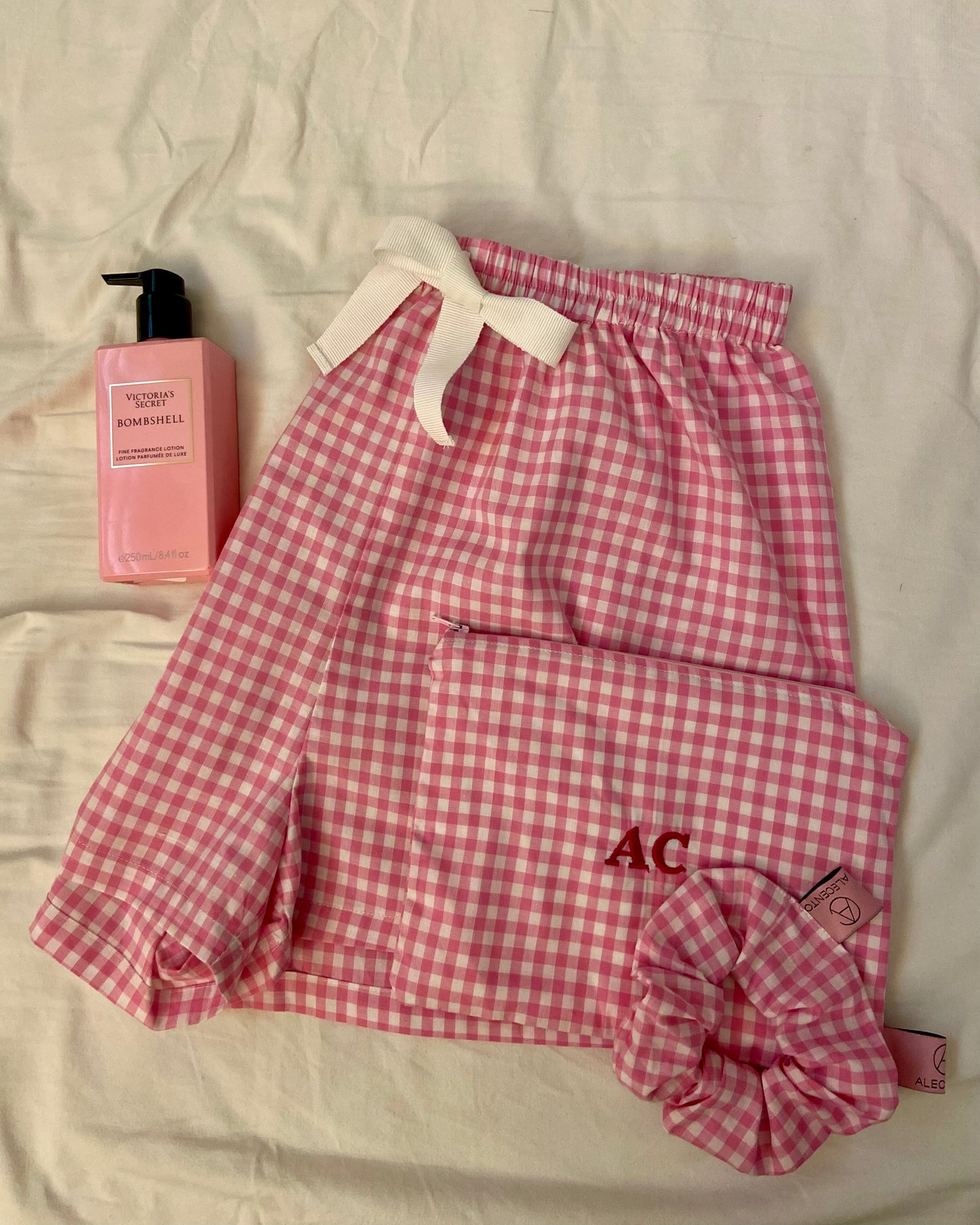 Set Shorts+ Pochette+ Scrunchie