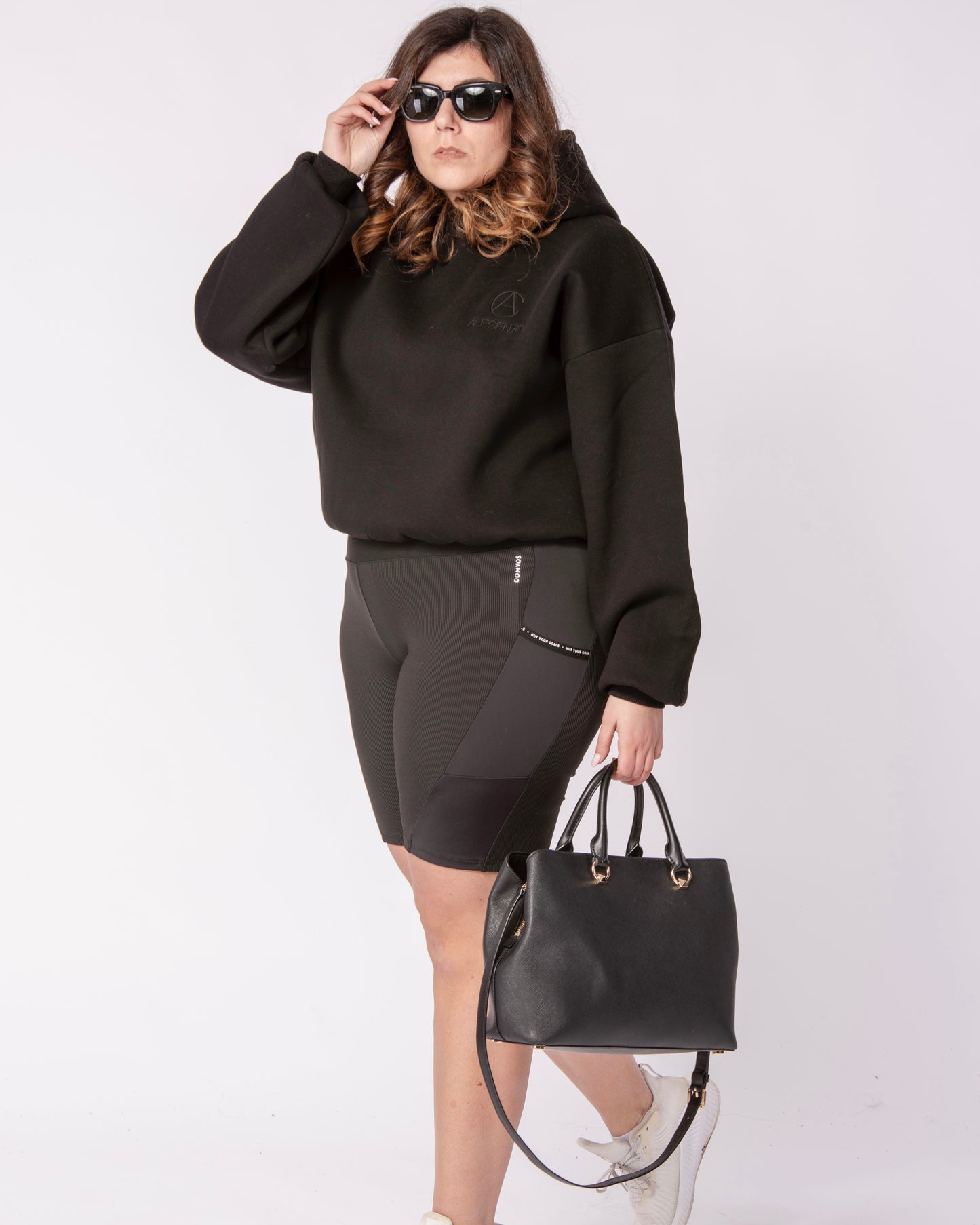 Felpa Muse Nera-Classica